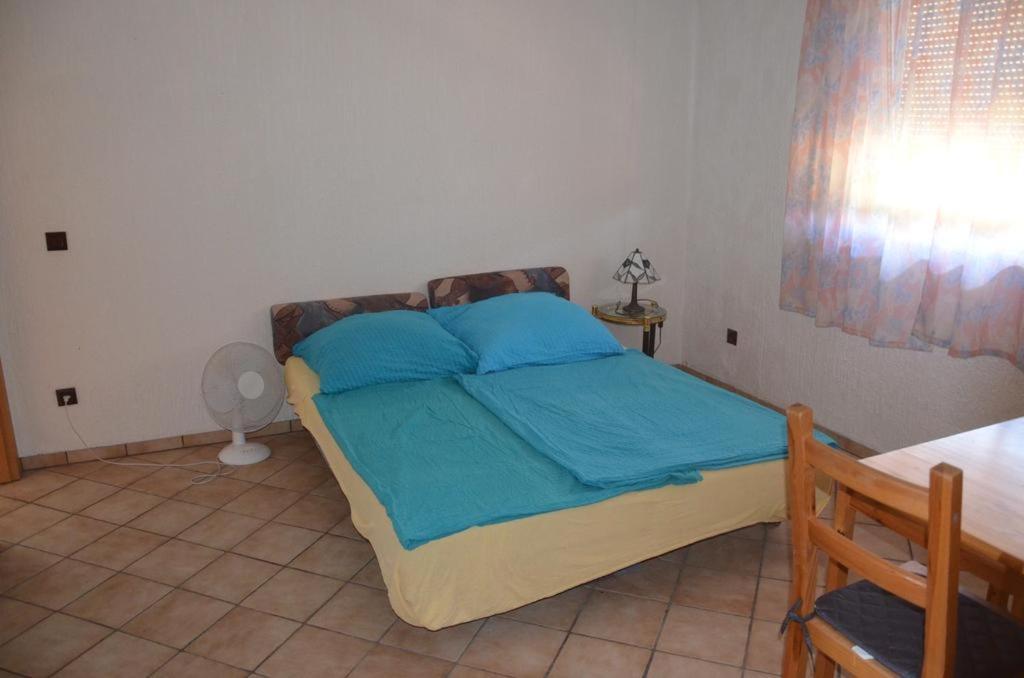 Apartmani Kemac Stara Novalja Exterior foto