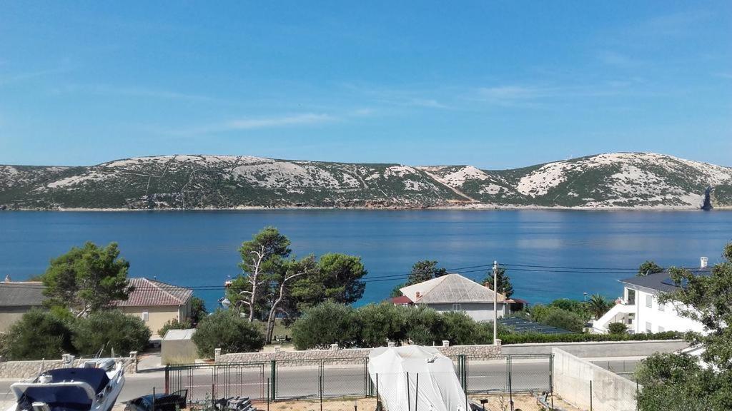 Apartmani Kemac Stara Novalja Exterior foto