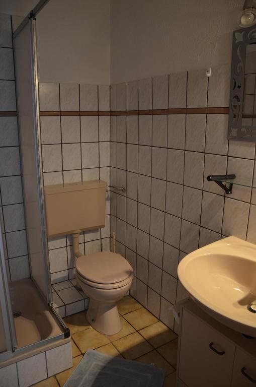 Apartmani Kemac Stara Novalja Exterior foto